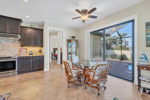 Casa en venta en Port Charlotte, Florida, 3 dormitorios, 195.47 m2 № 992346 - foto 26