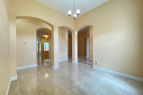 Villa ou maison à louer à Orlando, Floride: 4 chambres, 248.61 m2 № 1321996 - photo 17