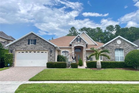 Villa ou maison à louer à Orlando, Floride: 4 chambres, 248.61 m2 № 1321996 - photo 1