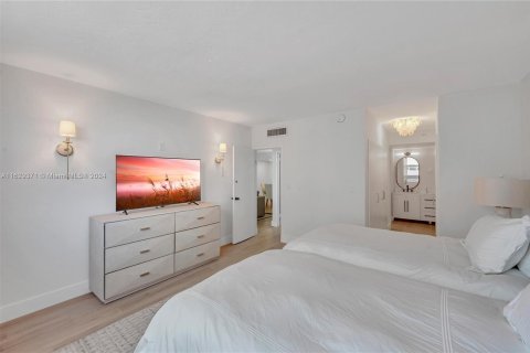 Condominio en venta en Miami Beach, Florida, 1 dormitorio, 85.66 m2 № 1291197 - foto 15