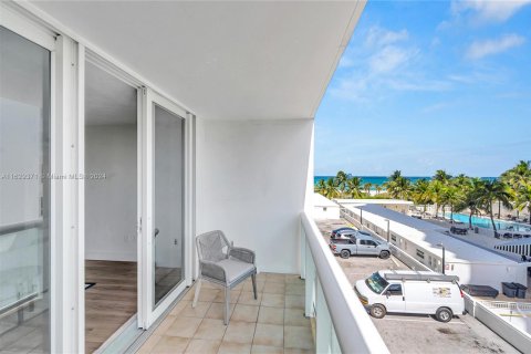 Condominio en venta en Miami Beach, Florida, 1 dormitorio, 85.66 m2 № 1291197 - foto 21