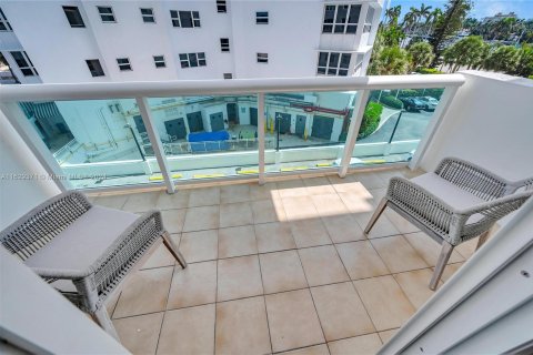 Condominio en venta en Miami Beach, Florida, 1 dormitorio, 85.66 m2 № 1291197 - foto 19