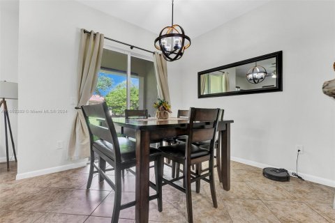 Casa en alquiler en Coral Springs, Florida, 3 dormitorios, 142.88 m2 № 1345590 - foto 18