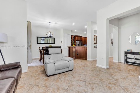 Villa ou maison à louer à Coral Springs, Floride: 3 chambres, 142.88 m2 № 1345590 - photo 11