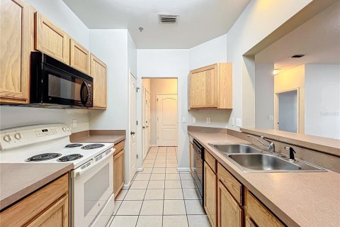 Condo in Orlando, Florida, 2 bedrooms  № 1133677 - photo 4