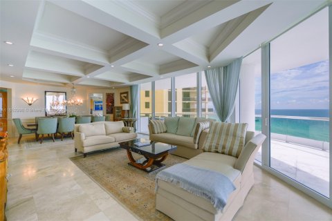 Condo in Sunny Isles Beach, Florida, 4 bedrooms  № 1351927 - photo 4