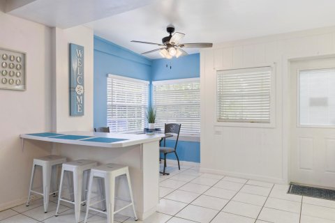 Casa en venta en Vero Beach, Florida, 4 dormitorios, 193.79 m2 № 882555 - foto 25