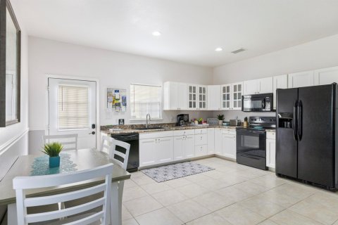Villa ou maison à vendre à Vero Beach, Floride: 4 chambres, 193.79 m2 № 882555 - photo 20