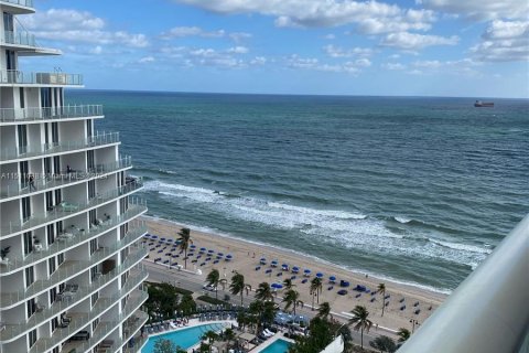 Condo in Fort Lauderdale, Florida, 1 bedroom  № 947549 - photo 24