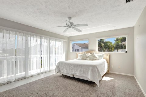 Touwnhouse à vendre à Hutchinson Island South, Floride: 3 chambres, 163.51 m2 № 924022 - photo 25