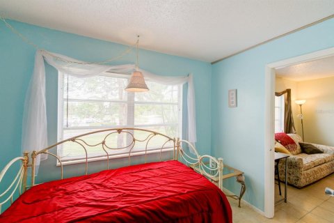 Condo in Bradenton, Florida, 1 bedroom  № 1084045 - photo 13
