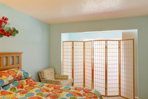 Condo in Bradenton, Florida, 1 bedroom  № 1084045 - photo 12