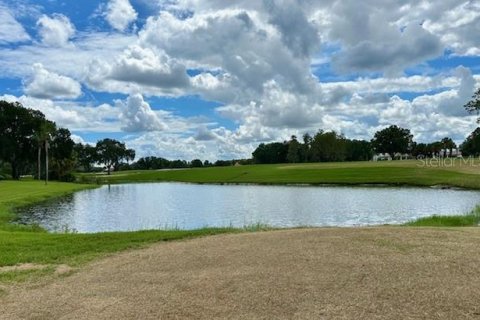 Condo in Wesley Chapel, Florida, 1 bedroom  № 1343692 - photo 11