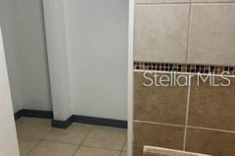 Apartamento en alquiler en Plant City, Florida, 2 dormitorios, 92.9 m2 № 1350155 - foto 17