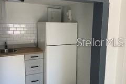 Apartamento en alquiler en Plant City, Florida, 2 dormitorios, 92.9 m2 № 1350155 - foto 5