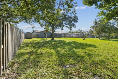 Villa ou maison à vendre à Tampa, Floride: 3 chambres, 155.15 m2 № 1402318 - photo 11