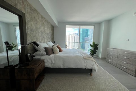 Condo in Miami, Florida, 2 bedrooms  № 1404674 - photo 13