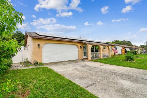 Casa en venta en Zephyrhills, Florida, 2 dormitorios, 113.53 m2 № 1413198 - foto 2