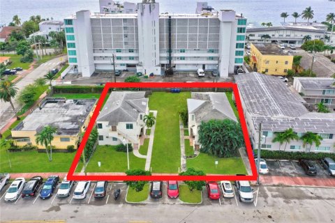 Immobilier commercial à vendre à Miami Beach, Floride: 535.49 m2 № 197139 - photo 2