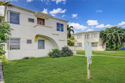 Immobilier commercial à vendre à Miami Beach, Floride: 535.49 m2 № 197139 - photo 20
