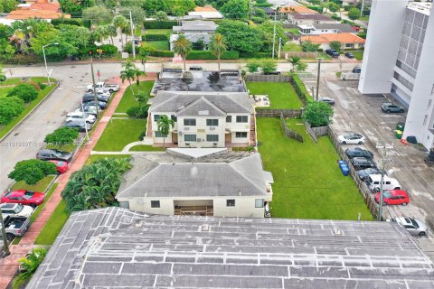 Immobilier commercial à vendre à Miami Beach, Floride: 535.49 m2 № 197139 - photo 21