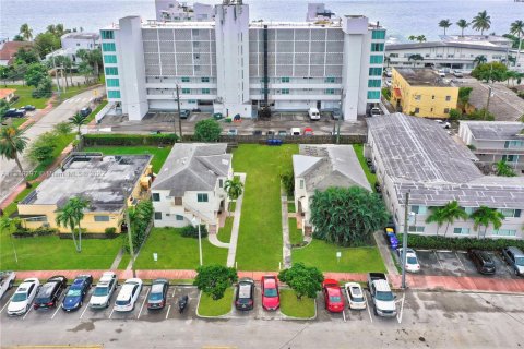 Immobilier commercial à vendre à Miami Beach, Floride: 535.49 m2 № 197139 - photo 3