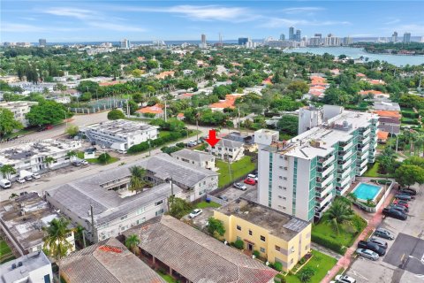 Купить коммерческую недвижимость в Майами-Бич, Флорида 535.49м2, № 197139 - фото 28