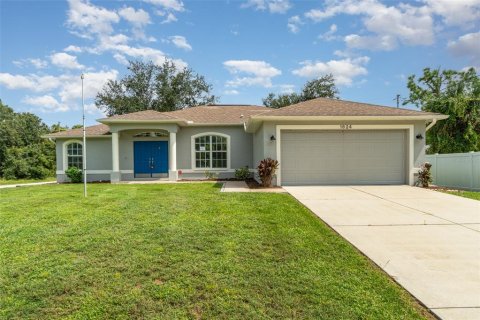 Villa ou maison à vendre à North Port, Floride: 3 chambres, 151.52 m2 № 1390106 - photo 2