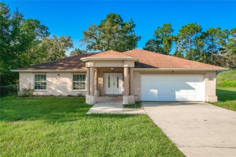 Villa ou maison à vendre à Ocala, Floride: 3 chambres, 159.05 m2 № 1374634 - photo 1