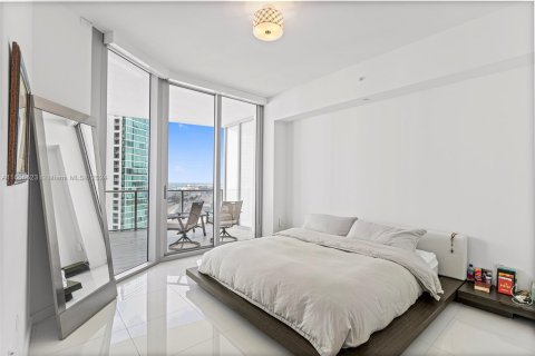 Copropriété à vendre à Miami, Floride: 2 chambres, 143.72 m2 № 1356895 - photo 11