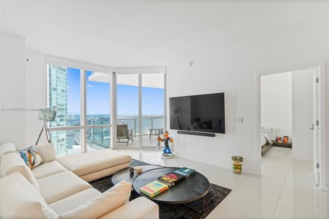 Condo in Miami, Florida, 2 bedrooms  № 1356895 - photo 10