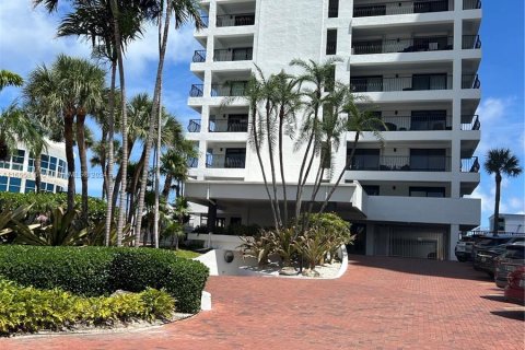 Condominio en venta en Miami Beach, Florida, 2 dormitorios, 108.51 m2 № 1356932 - foto 19