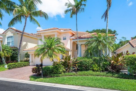 House in North Palm Beach, Florida 4 bedrooms, 323.49 sq.m. № 1162998 - photo 2