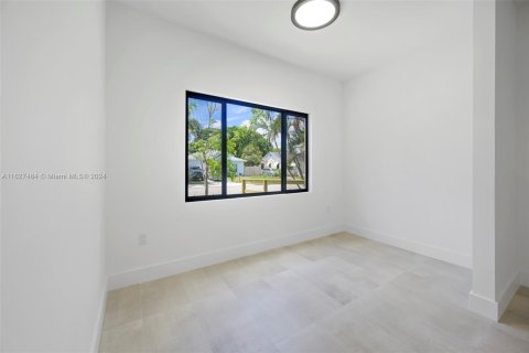 Casa en venta en West Palm Beach, Florida, 4 dormitorios № 1281727 - foto 9