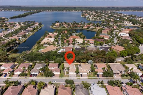 Villa ou maison à vendre à Miramar, Floride: 4 chambres, 233 m2 № 1154082 - photo 21