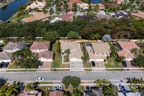 Villa ou maison à vendre à Miramar, Floride: 4 chambres, 233 m2 № 1154082 - photo 20