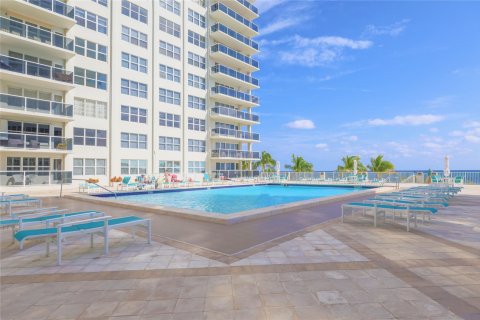 Copropriété à vendre à Fort Lauderdale, Floride: 2 chambres, 133.31 m2 № 1097694 - photo 26