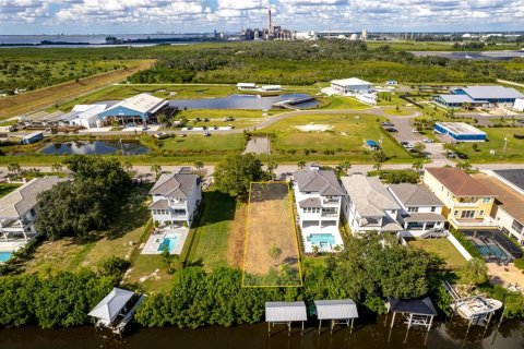 Terreno en venta en Apollo Beach, Florida № 1381184 - foto 17