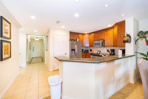 Condo in Kissimmee, Florida, 3 bedrooms  № 1381245 - photo 16