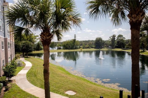 Condo in Orlando, Florida, 3 bedrooms  № 1326678 - photo 10