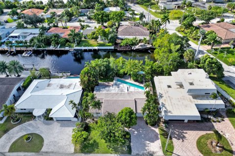 House in Fort Lauderdale, Florida 4 bedrooms, 151.43 sq.m. № 833004 - photo 3