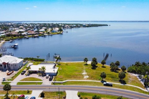 Terreno en venta en Port Charlotte, Florida № 1143791 - foto 2