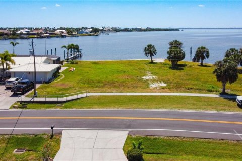 Terreno en venta en Port Charlotte, Florida № 1143791 - foto 16