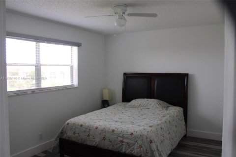 Condo in Sunrise, Florida, 2 bedrooms  № 1304853 - photo 20