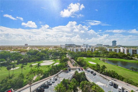 Condo in Aventura, Florida, 1 bedroom  № 1239401 - photo 24