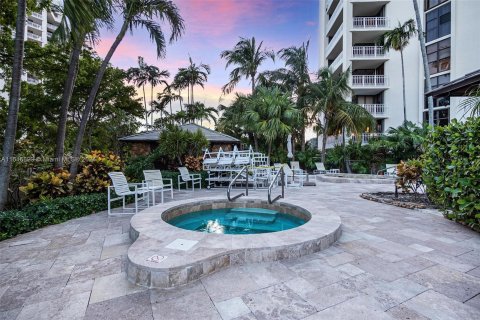 Copropriété à vendre à Miami, Floride: 2 chambres, 142.88 m2 № 1239411 - photo 29