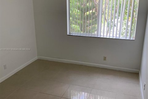 Copropriété à vendre à Plantation, Floride: 2 chambres, 86.03 m2 № 1410672 - photo 22