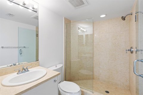 Condo in Aventura, Florida, 3 bedrooms  № 935979 - photo 20