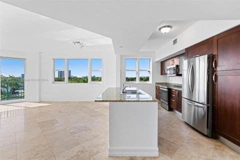 Condo in Aventura, Florida, 3 bedrooms  № 935979 - photo 3