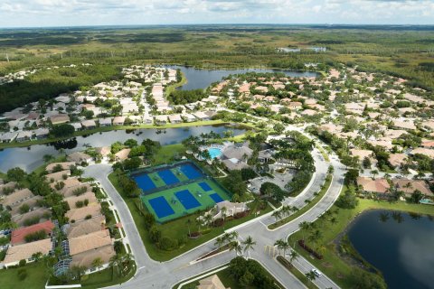 Villa ou maison à vendre à West Palm Beach, Floride: 3 chambres, 207.82 m2 № 925412 - photo 17